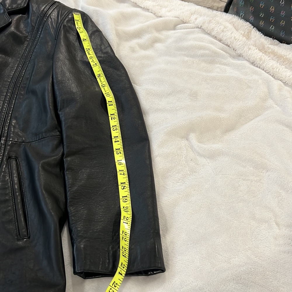 Genuine Black Leather jacket - Picture 6 of 13